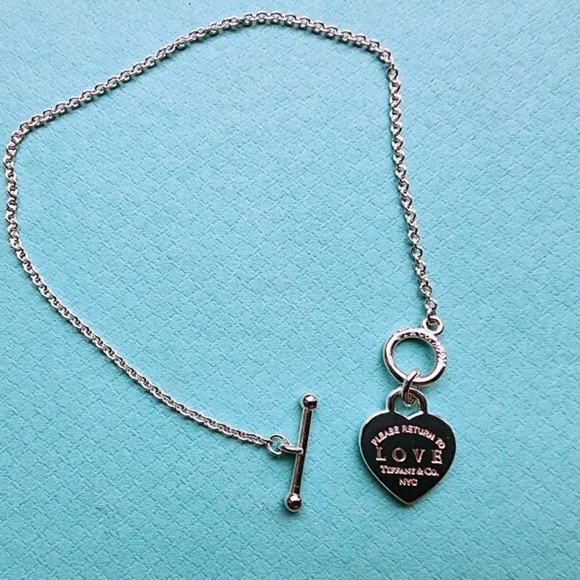 Tiffany Blue heart 💙 toggle bracelet - Picture 3 of 6